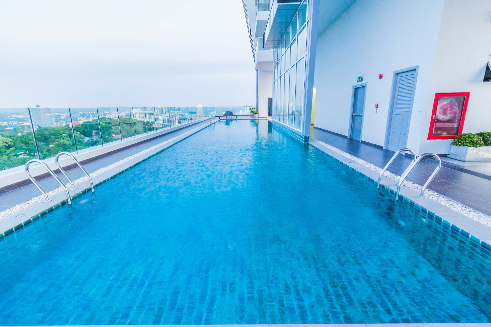 Vision Pratumnak By Pattaya Sunny Rentals Exterior foto
